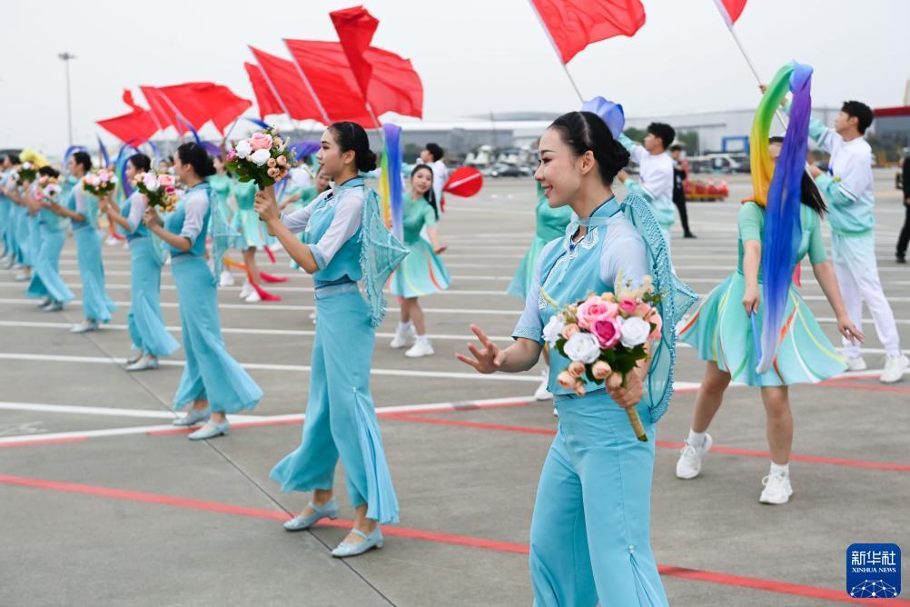银河真人